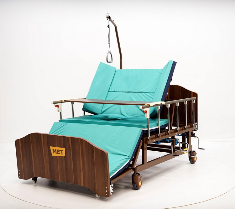 Медицинские кровати для лежачих больных с туалетом