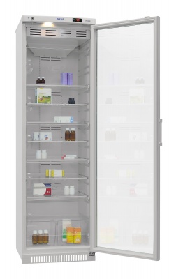 Холодильник фармацевтический с открытой дверцей